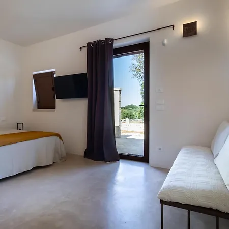 Trullo La Quiete * Cisternino